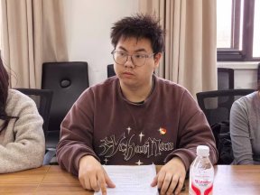乐鱼棋牌官网新手怎么玩学工部部长吴波